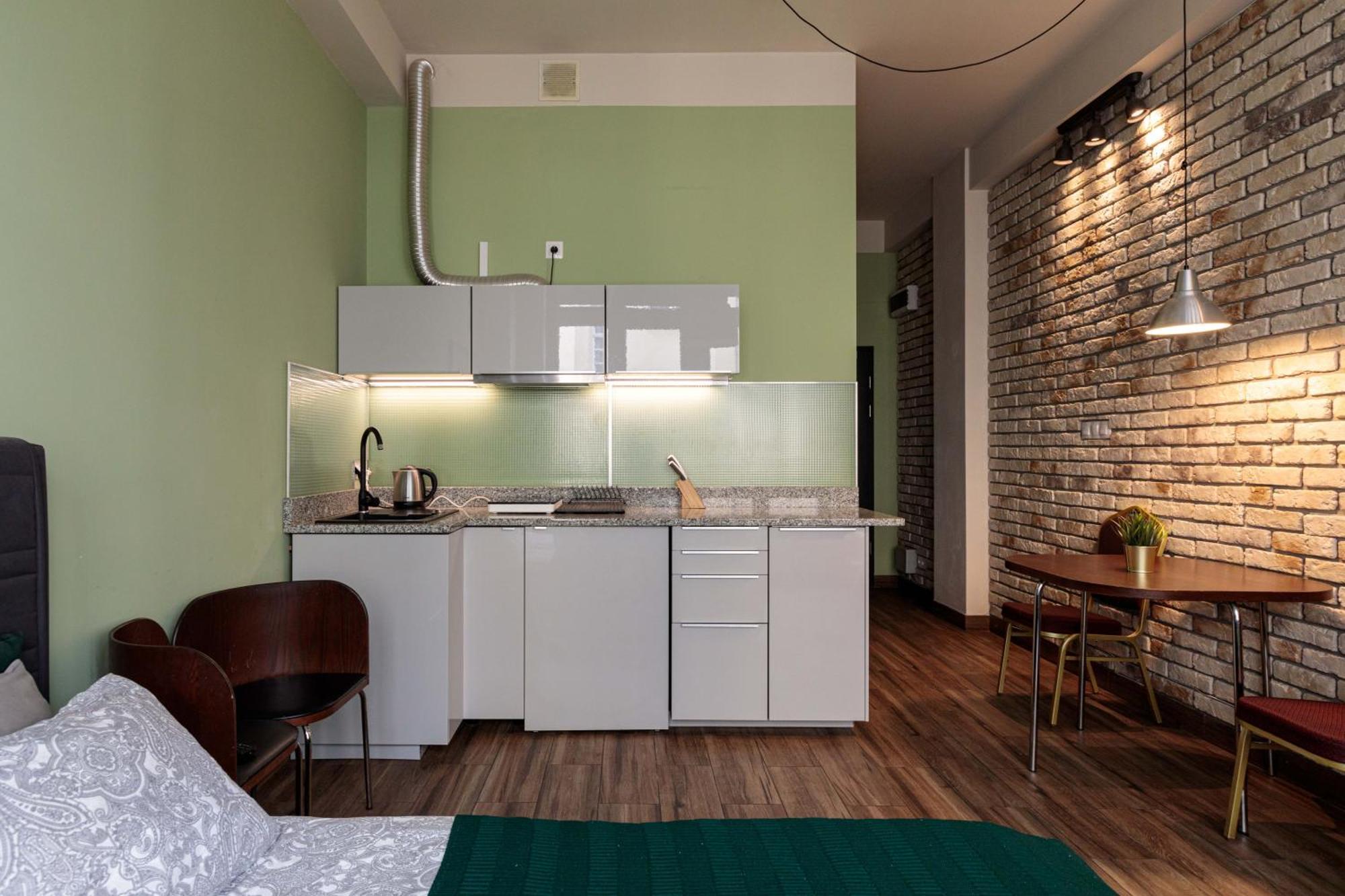 Golden Apartments Wroclaw - Cozy Studio - Main Rail Station&K24 Exterior photo